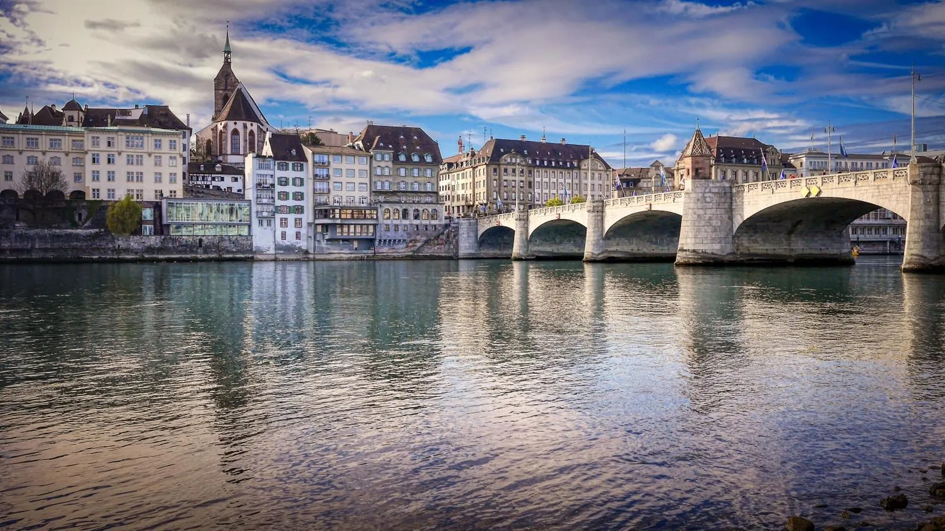 Apartment City Center Rooftop Studio With Oldtown View Basel Schweiz