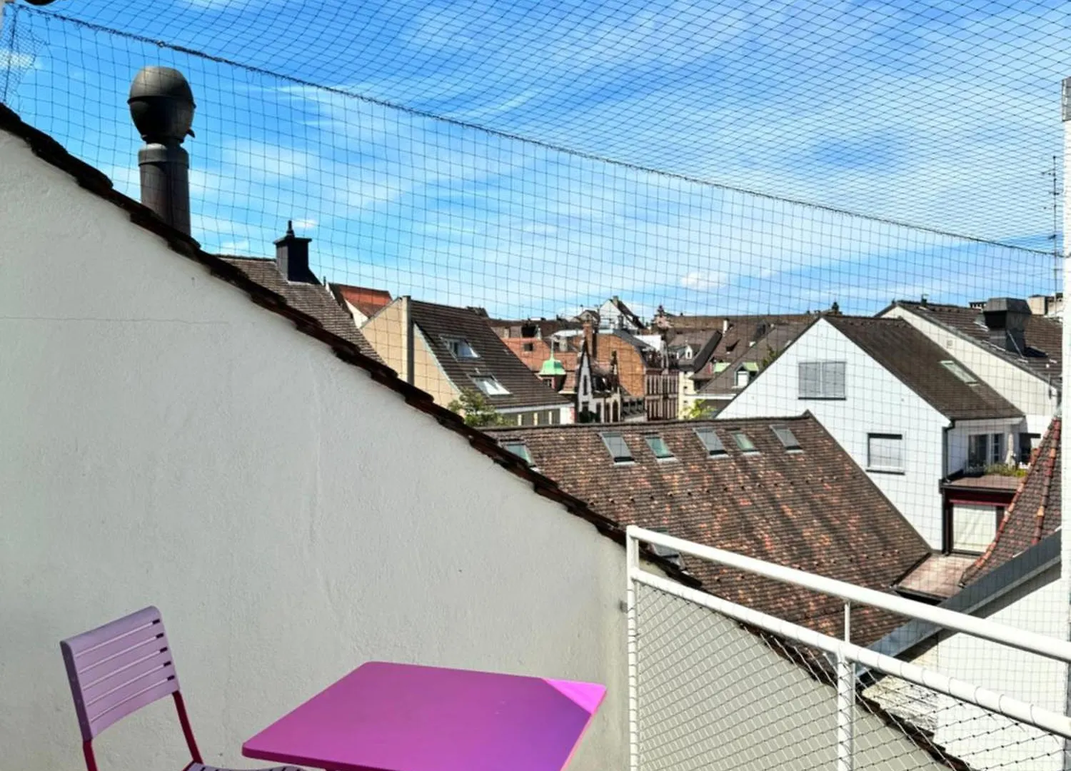 City Center Rooftop Studio With Oldtown View Basel