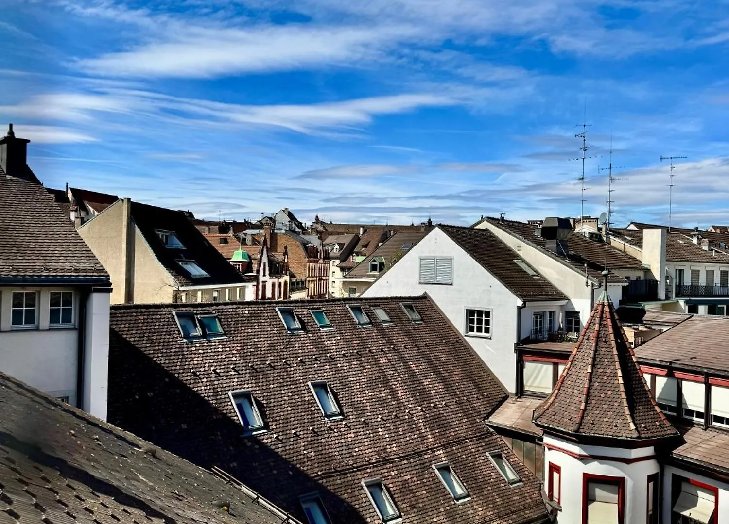 City Center Rooftop Studio With Oldtown View Basel
